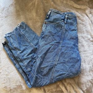 A&F Ultra High Rise Mom Jean